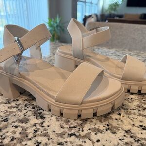 Luoika Women's Wide Width Block Heel Open Toe Sandals - Size 8.5WW